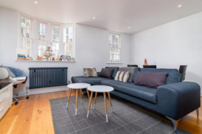 GuestReady - Mews House - Spacious 2BR in West Kensington